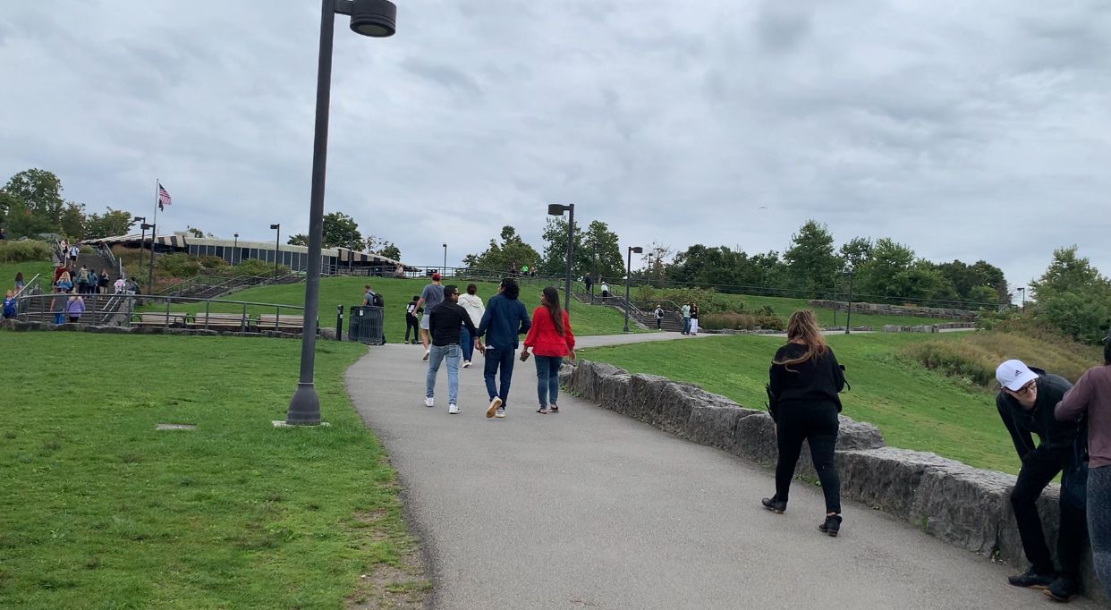  Niagara Falls State Park offers a serene escape amidst the awe-inspiring backdrop of the falls, where visitors can explore scenic trails, picnic areas, and historical landmarks, all while enjoying nature's breathtaking display. Photo: Tanvir, Voice7 News